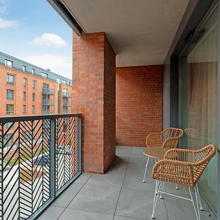 Apartment Scala 60g Center Premium By Lion *