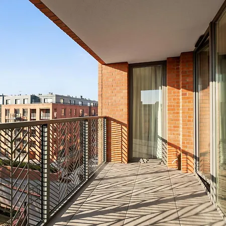 Apartment Scala 60g Center Premium By Lion *