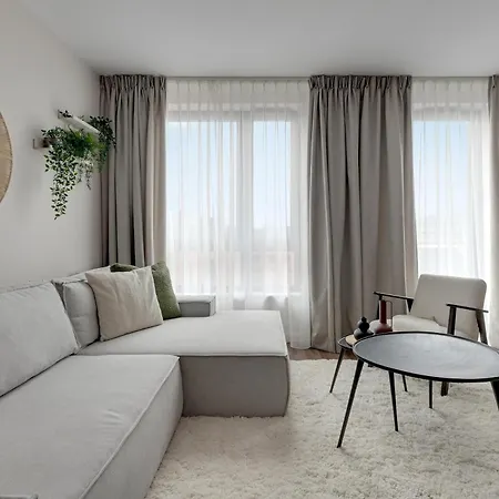Scala 60g Center Premium By Lion Apartment *