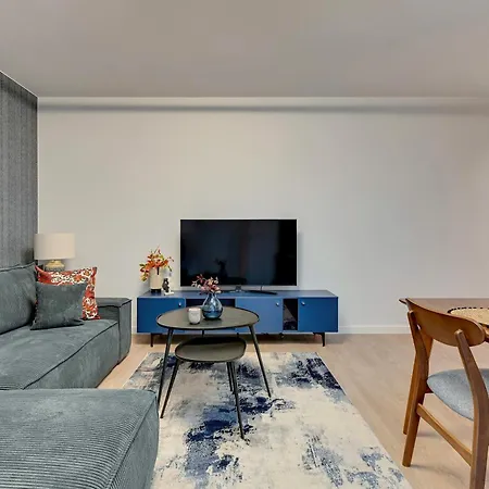 Scala 60g Center Premium By Lion Apartment *